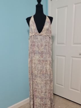 O'Neill Blush and Cream Halter V-Neck Maxi Dress